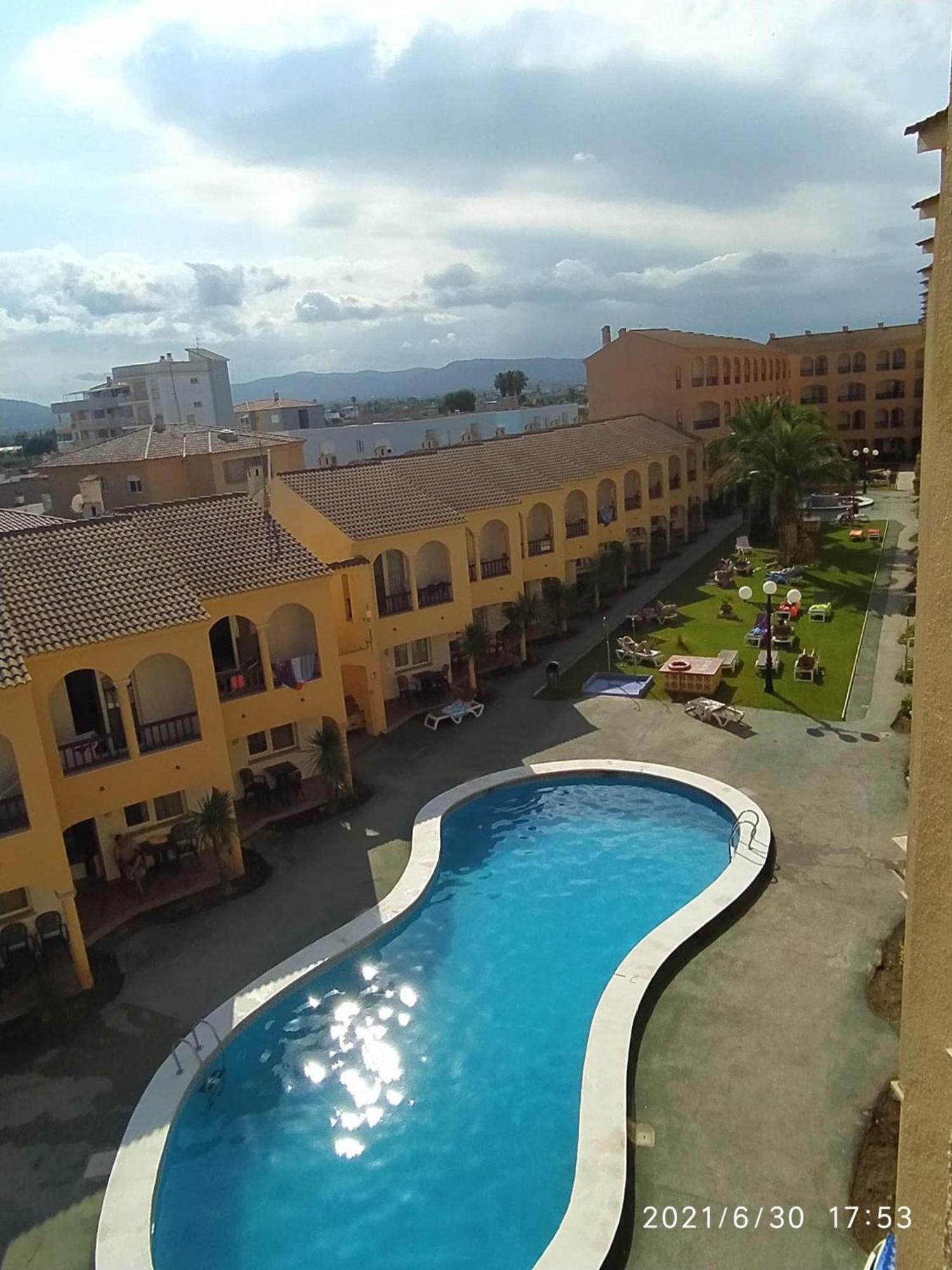 Apartamento Duplex En Primera Linea De Playa Peniscola Bagian luar foto