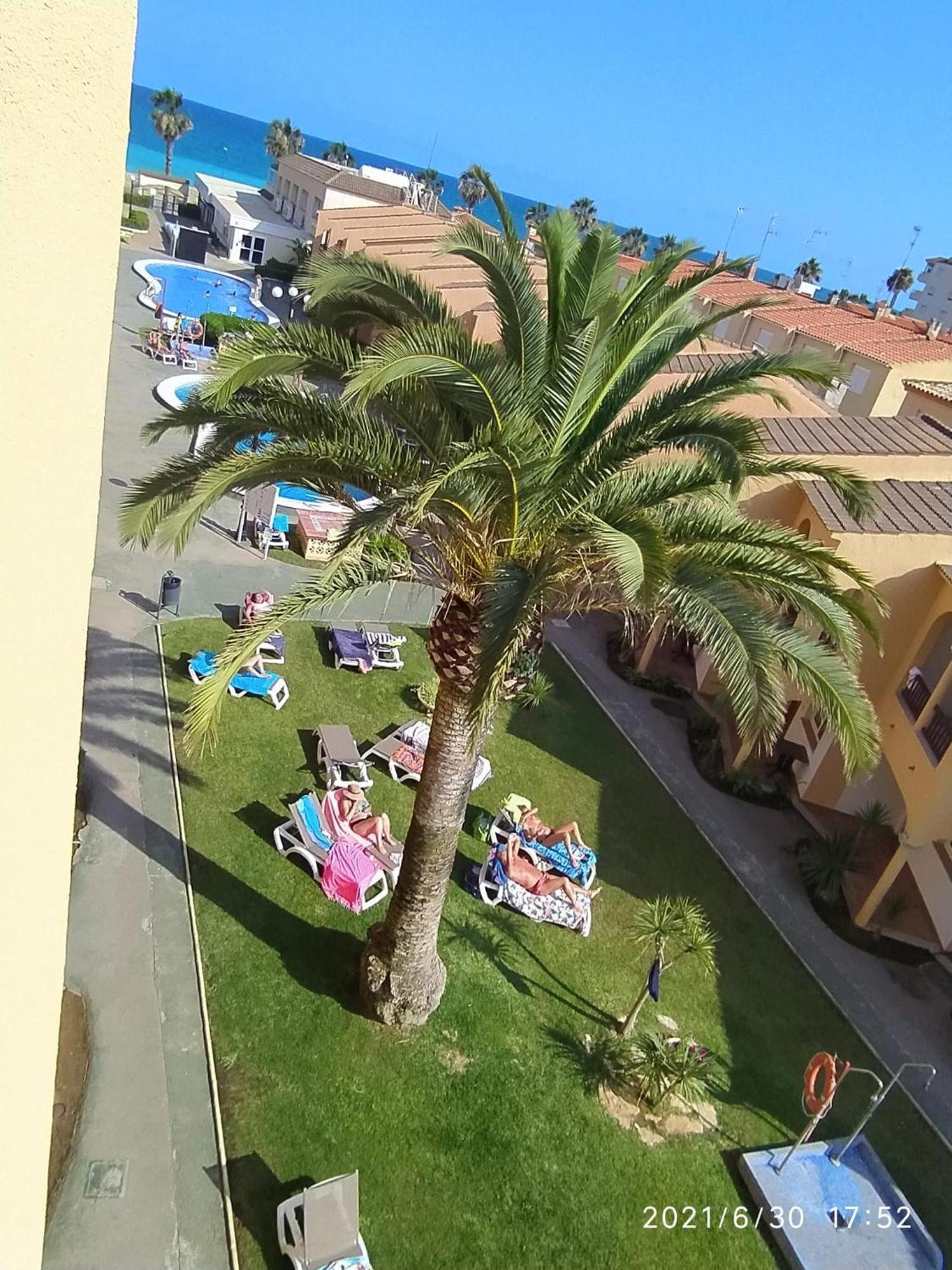 Apartamento Duplex En Primera Linea De Playa Peniscola Bagian luar foto